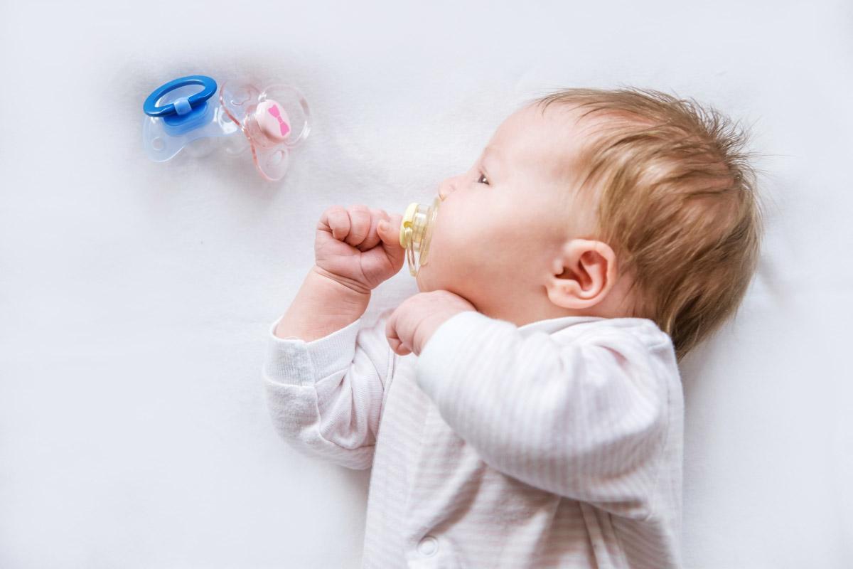Los mejores chupetes para bebés recién nacidos 2025