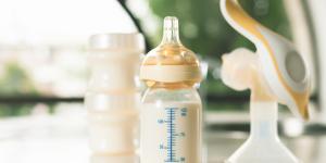¿Cuándo sacarse leche, antes o después de amamantar?