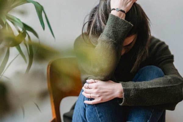 ¿Cuánto dura el postparto emocional? - ¿Cuáles son los síntomas del posparto emocional?