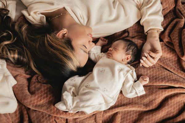¿Cuándo empiezan a reconocer los bebés? - ¿Cuándo un bebé empieza a reconocer a su madre y padre?