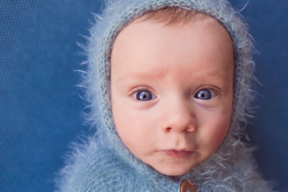 Legañas en los ojos del bebé: causas y cómo limpiarlas