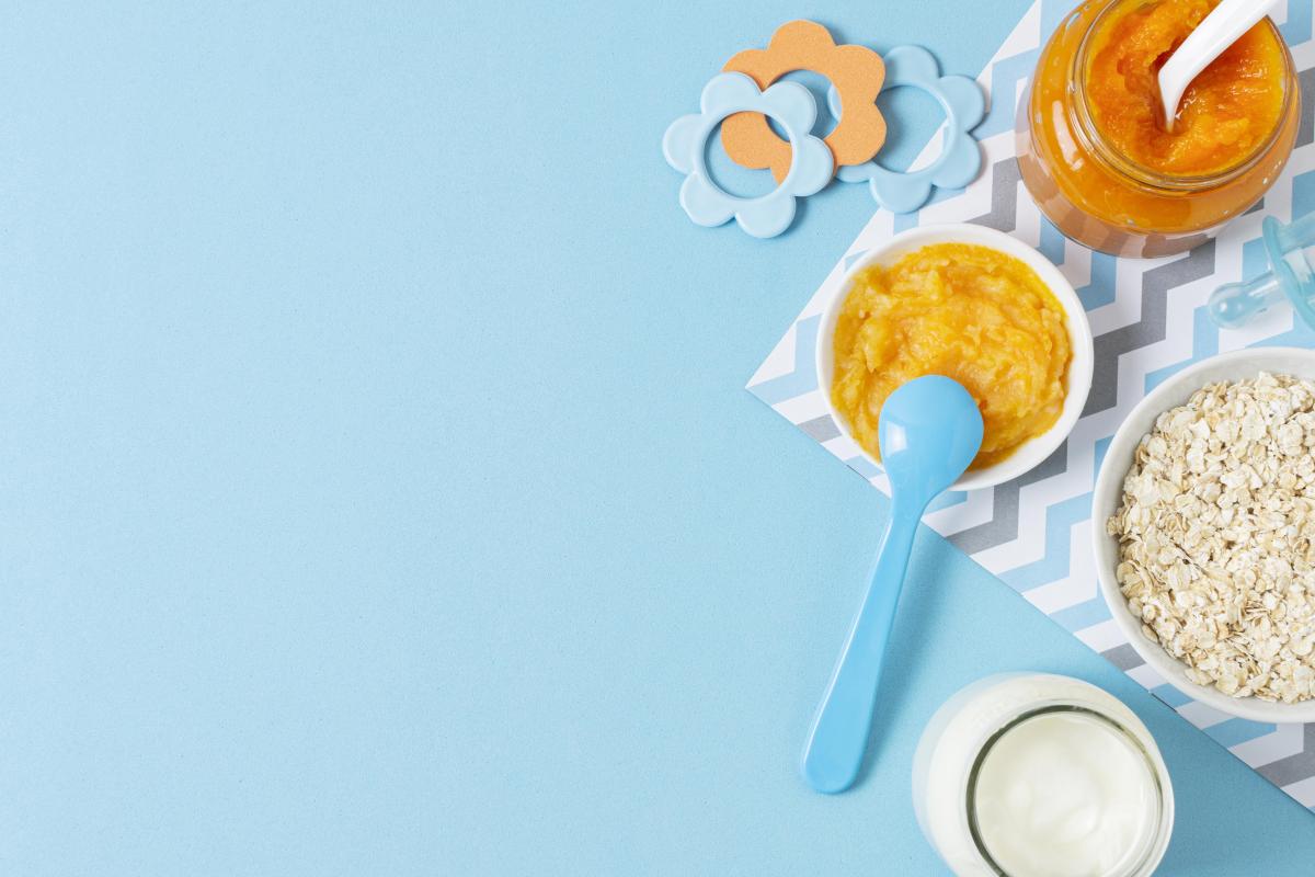 Papilla de frutas y galletas para bebés: receta, beneficios y recomendaciones