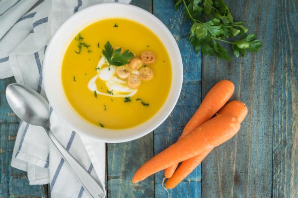 Cenas saludables para niños - Crema de verduras y huevo duro 