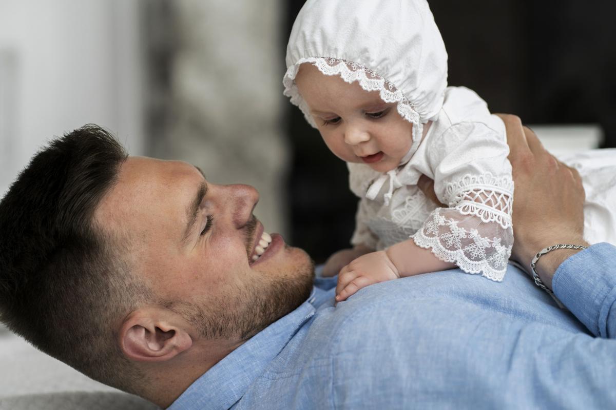 Por qué mi bebé llora conmigo y con su papá no